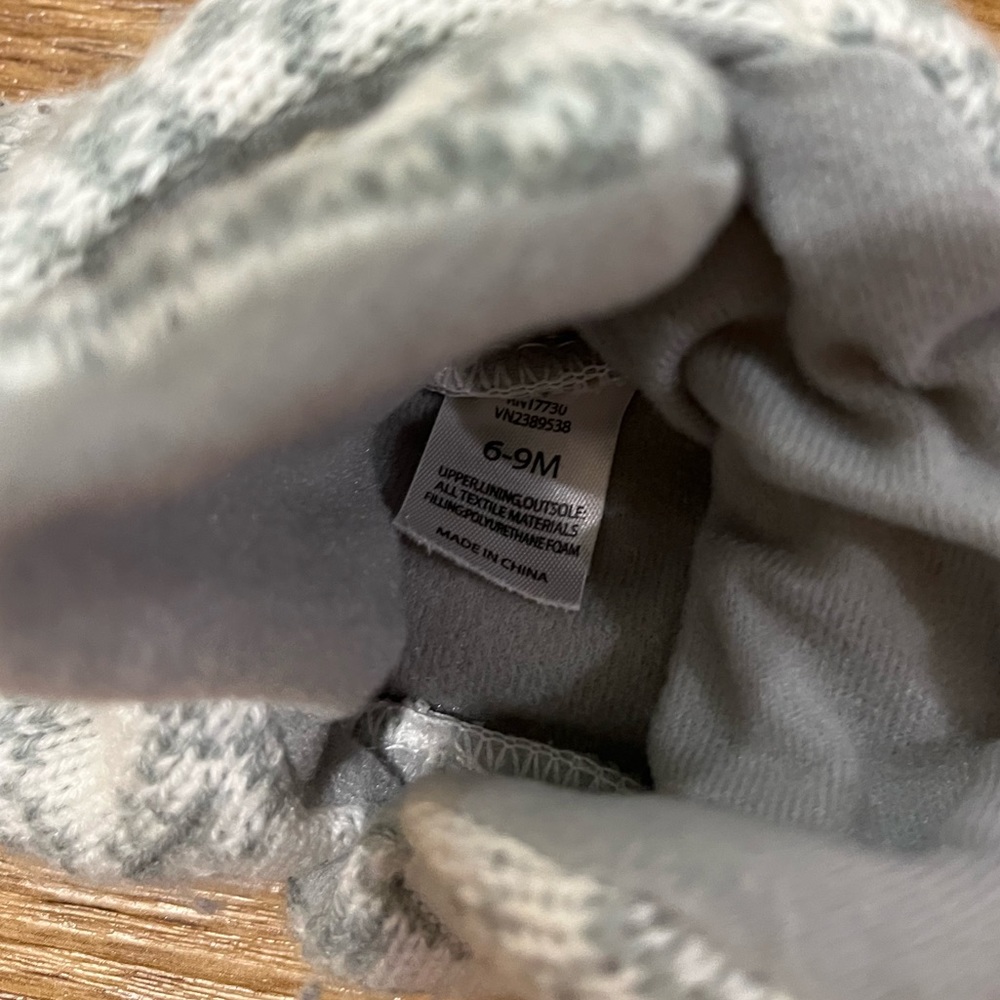 Baby Booties - Picture 4 of 5